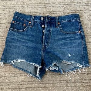 LEVI 501 SHORTS